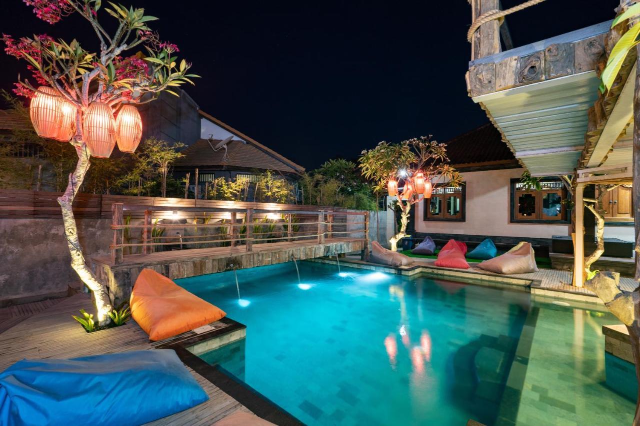 Good Cheer Hostel Lembongan Eksteriør bilde